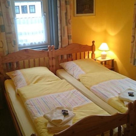 Gaststaette Und Pension Felsenthal Tabarz Exterior foto